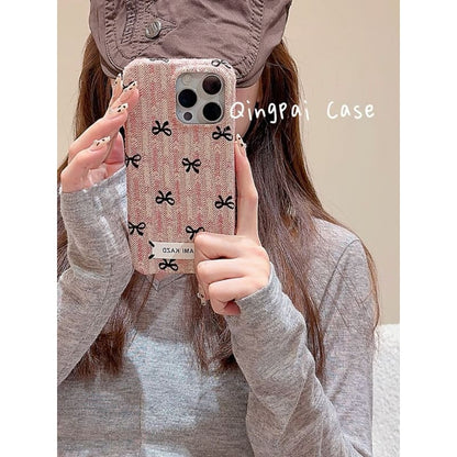 Simple Bow Flannel Phone Case - iPhone 16 Pro Max / 16 Pro