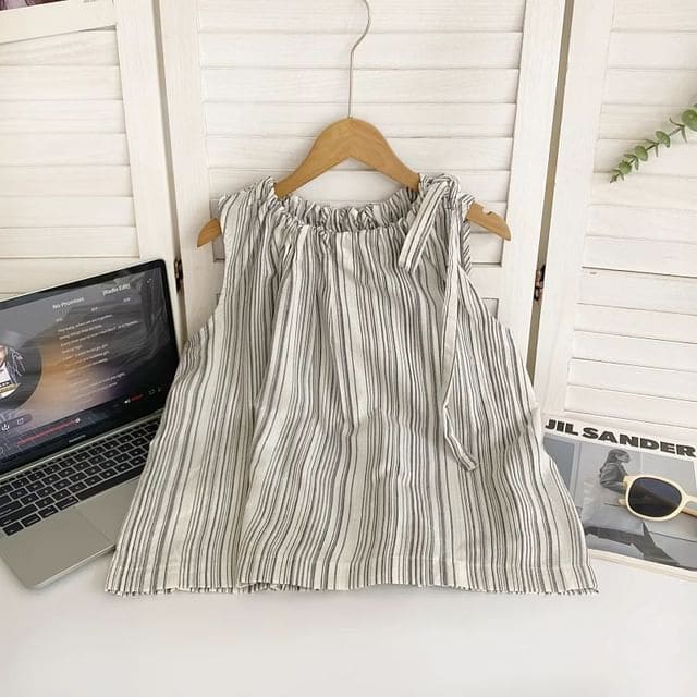 Sleeveless Round Neck Striped Drawstring Top - Black