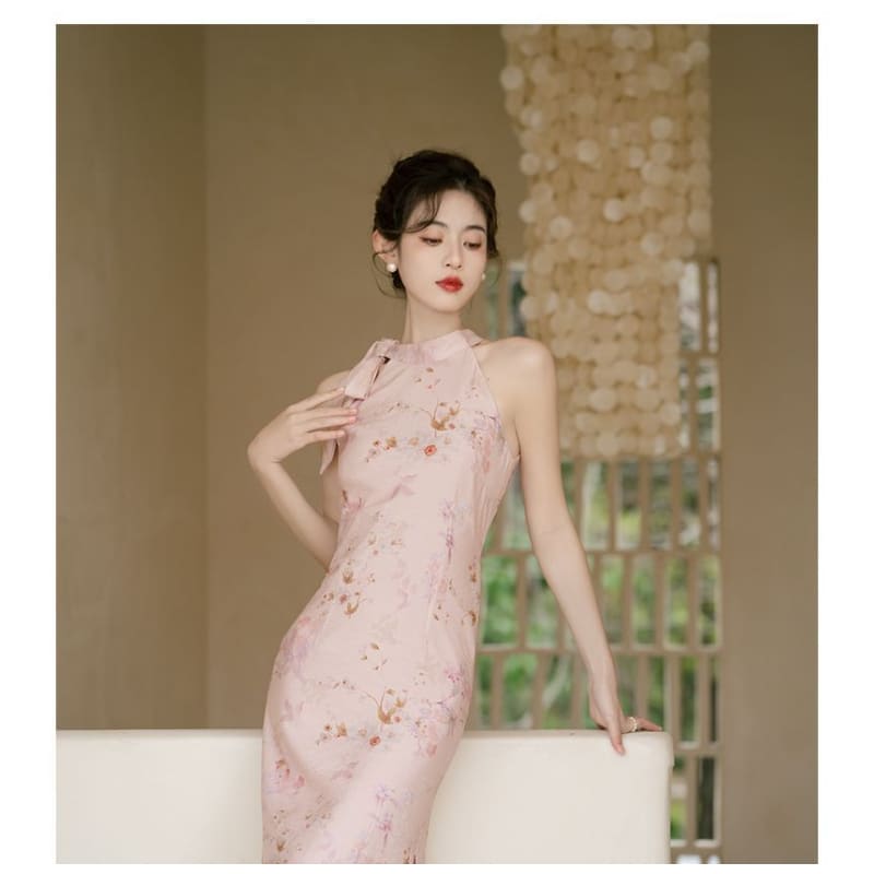 Sleeveless Tie Neck Floral Midi Qipao / Light Jacket / Set