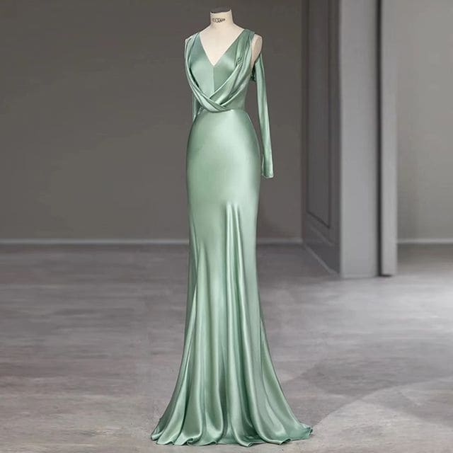 Sleeveless V-Neck Plain Sheath Evening Gown - Green / XS