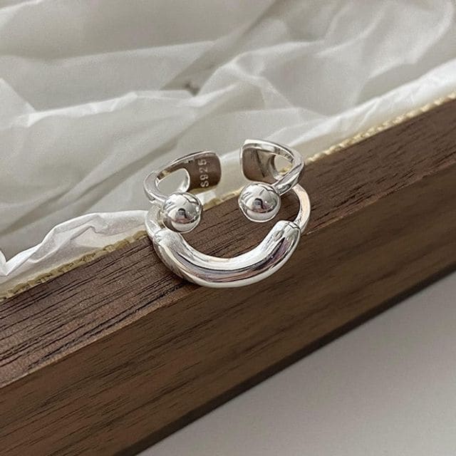 Smiley Face Ring - J3520 - Silver / One Size