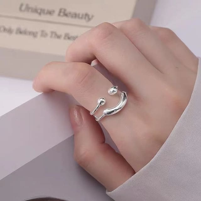 Smiley Layered Alloy Open Ring