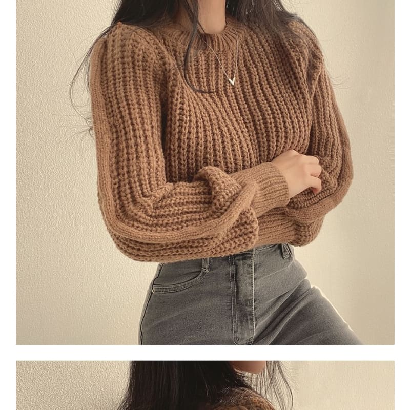 Soft Bubble-Sleeve Cropped Sweater