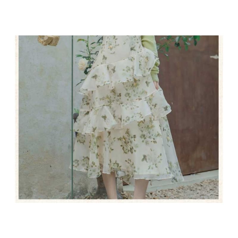 Spaghetti Strap Floral Print Ruffled Midi