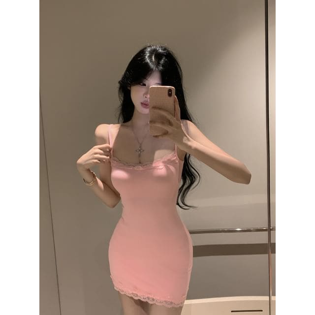 Spaghetti Strap Plain Mini Bodycon Dress - Pink / S