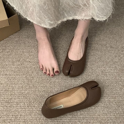 Split-Toe Flats - Shoes