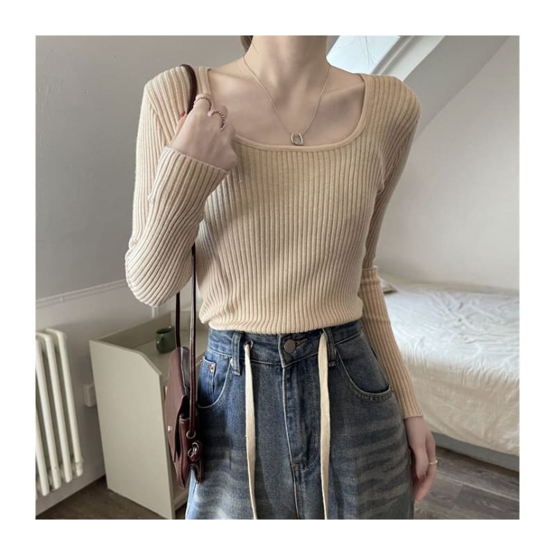 Square Neck Plain Knit Top