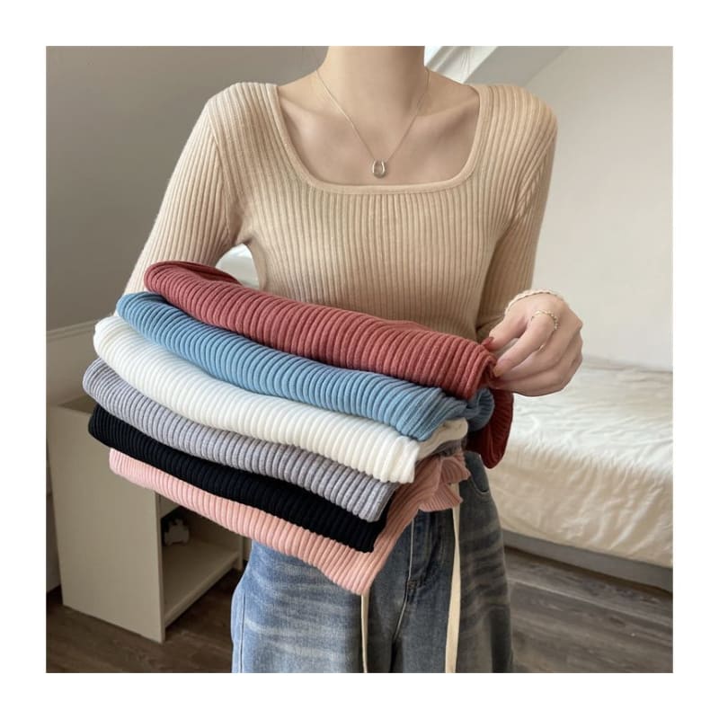 Square Neck Plain Knit Top