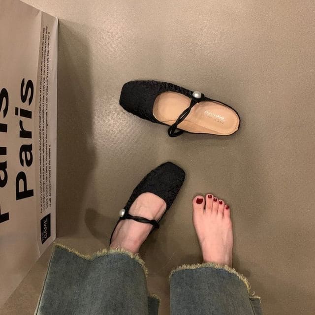 Square-Toe Faux Pearl Buttoned Mules - Textured - Black / 35