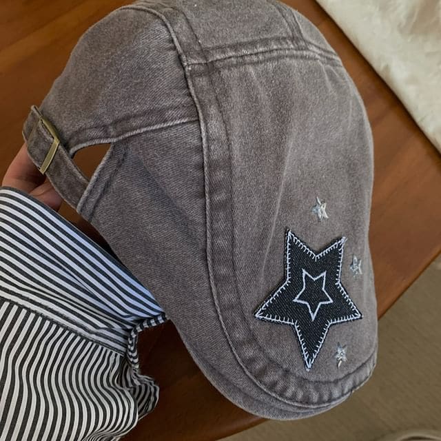 Star Applique Flat Cap - Mocha / One Size