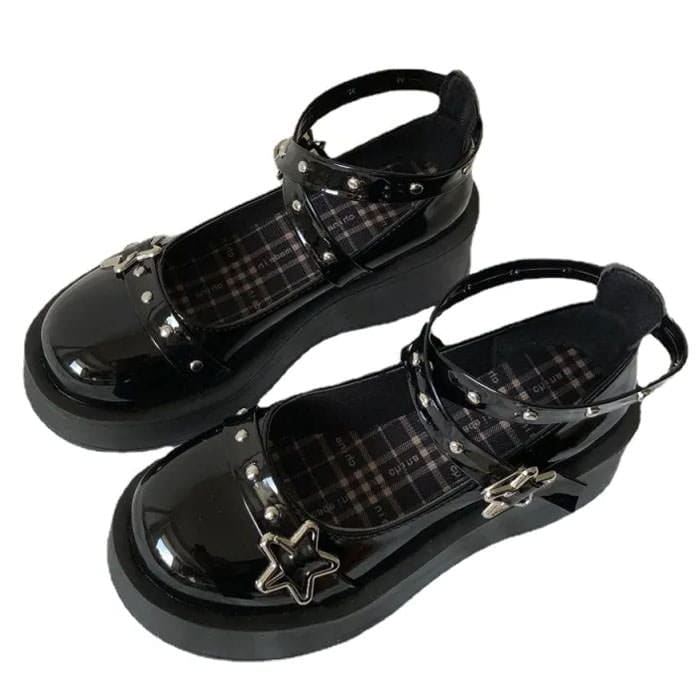 Star Black Platform Sandals - EU35 (US5.0) / Black - Sand