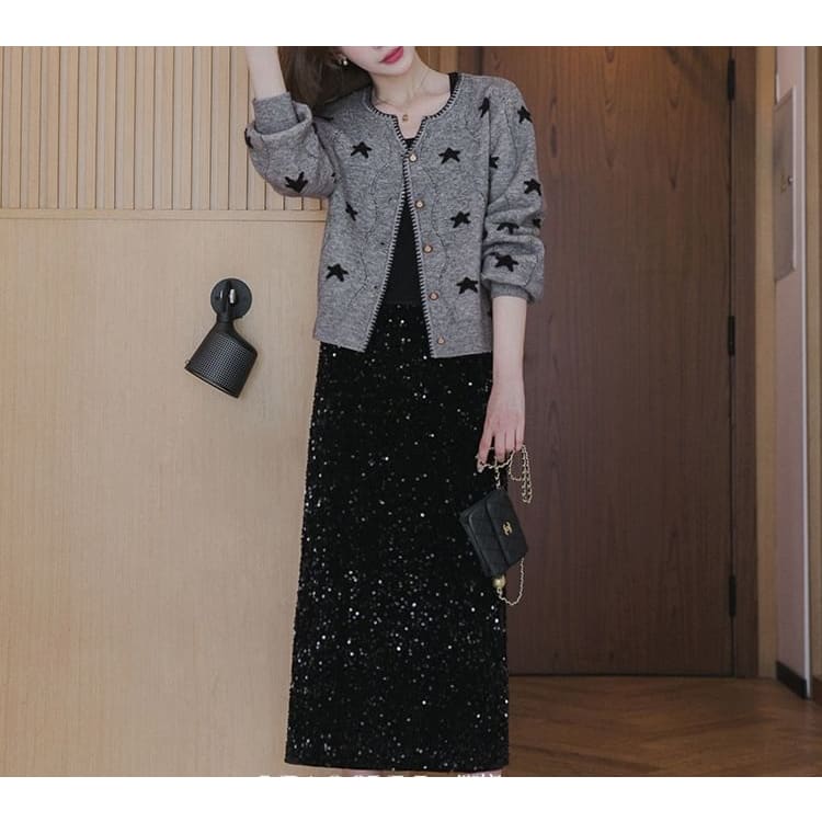 Star-Jacquard V-Neck Cardigan