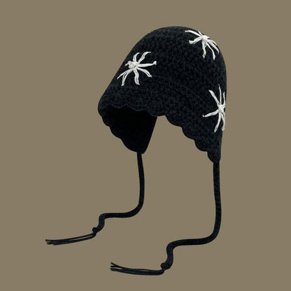 Star Knit Hat - Black / One Size