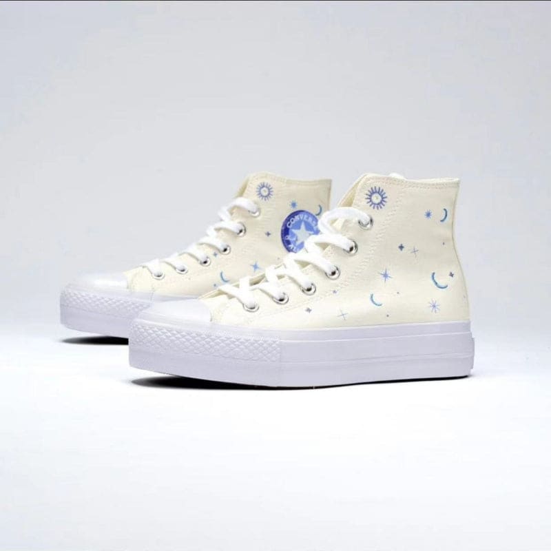 Starry Flower Canvas Shoes - Lovesickdoe