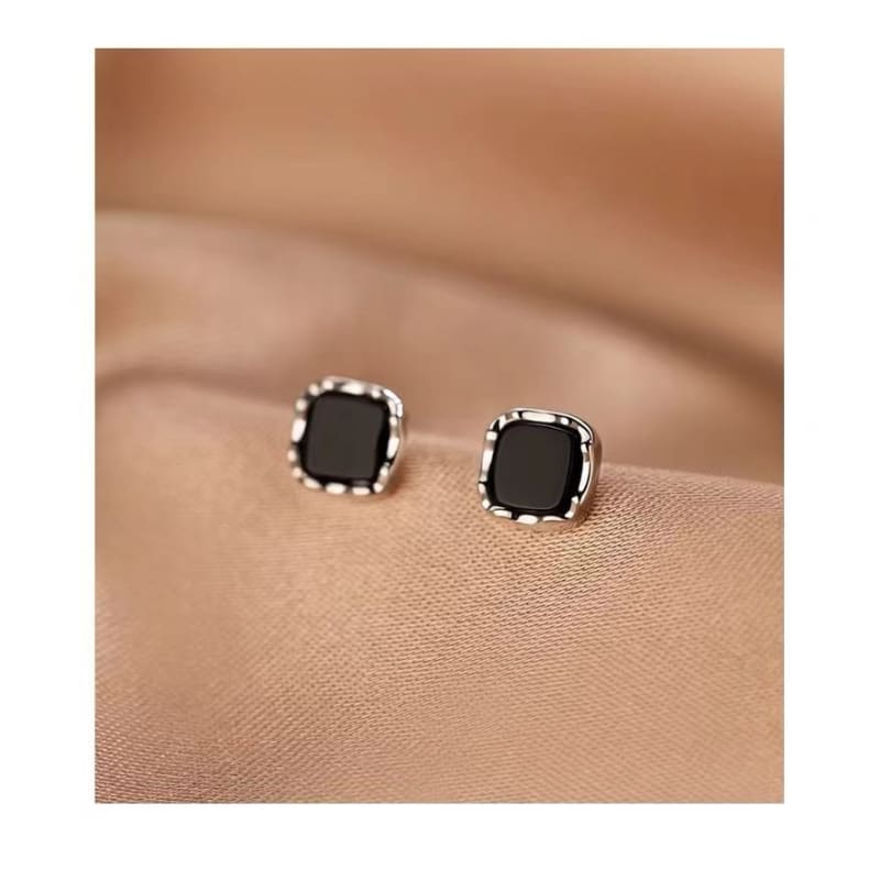 Sterling Silver Rhinestone Stud Earring