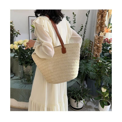 Straw Basket Shoulder Bag