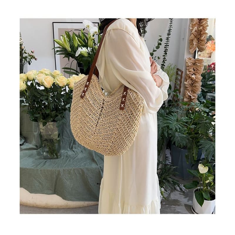 Straw Basket Shoulder Bag