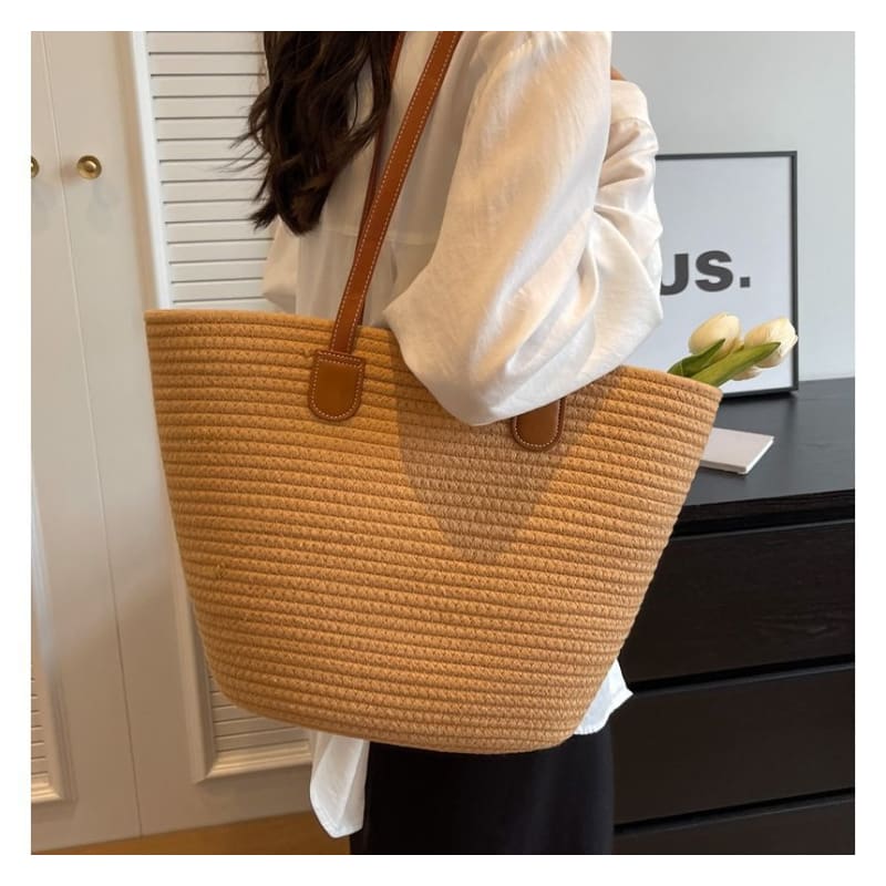 Straw Tote Bag