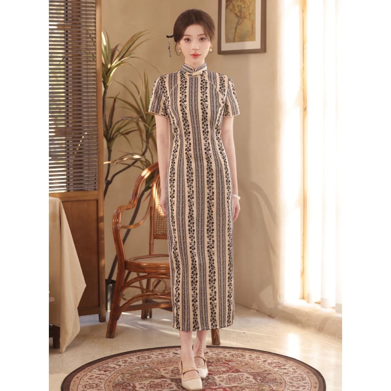 Stripe Flora Short Sleeve Long Cheongsam - Female Hanfu