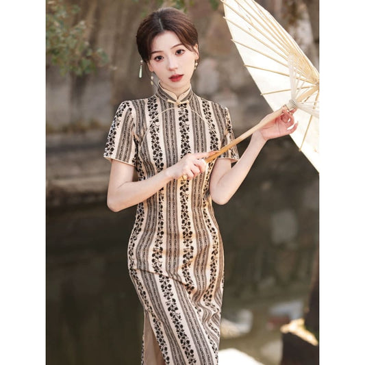 Stripe Flora Short Sleeve Long Cheongsam - S - Female Hanfu