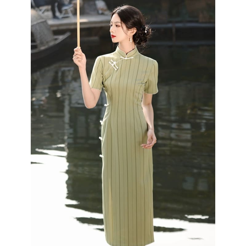 Stripe Short Sleeve Long Cheongsam - Female Hanfu