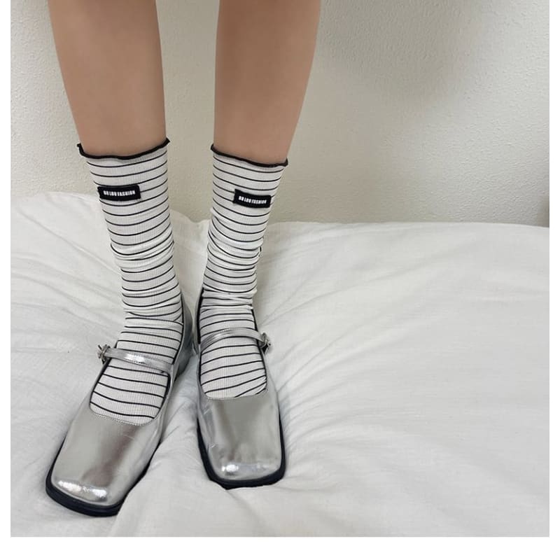 Striped Applique Lettuce Edge Socks