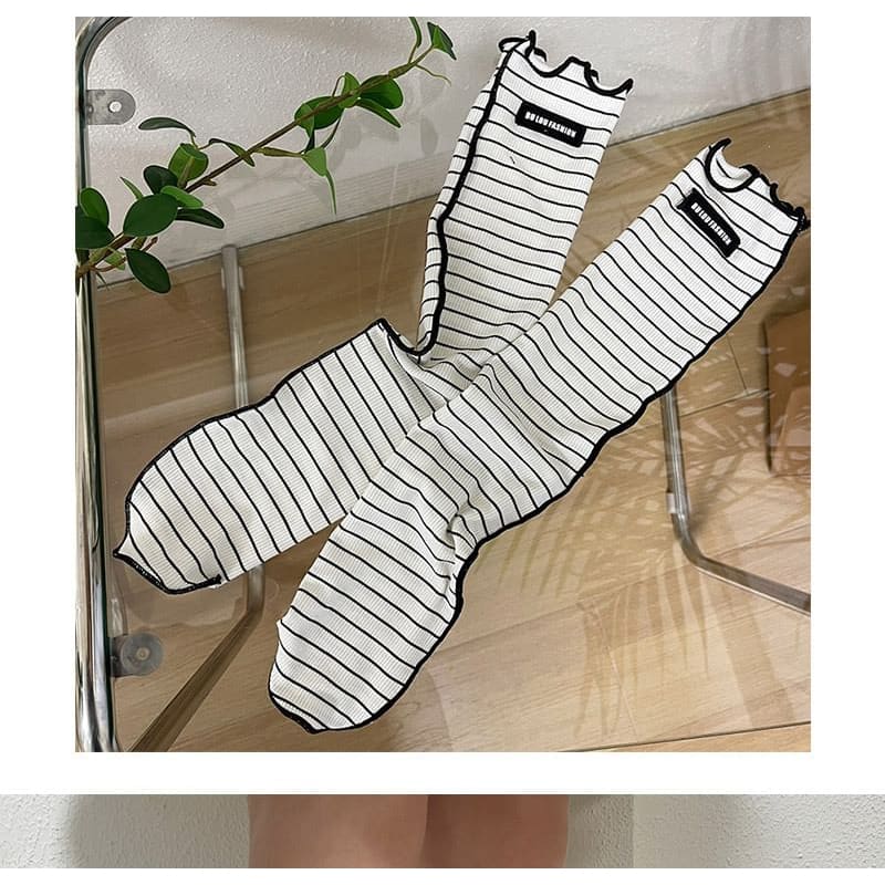 Striped Applique Lettuce Edge Socks