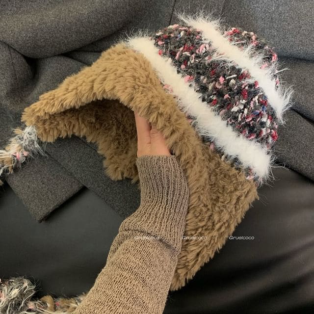 Striped Fleece Knit Trapper Hat - Coffee / One Size