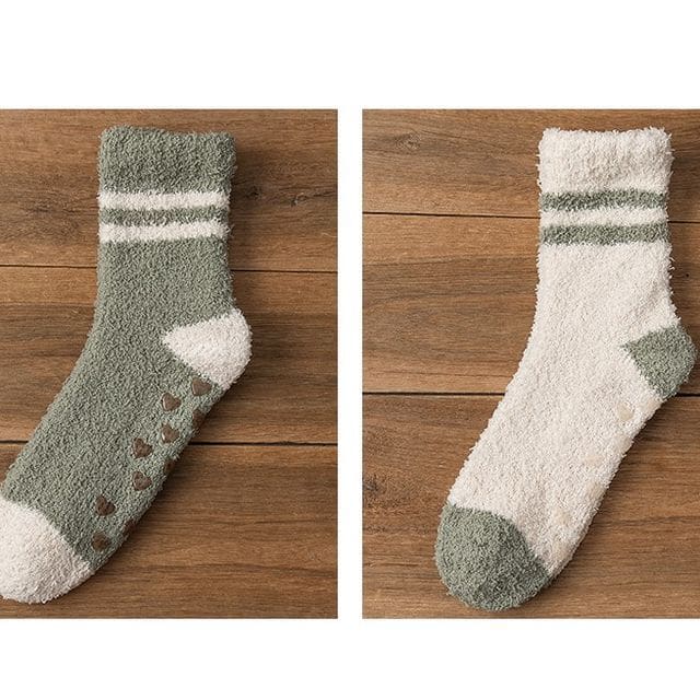 Striped Fleece Short Socks Set - Set of 2 Pairs - Green &