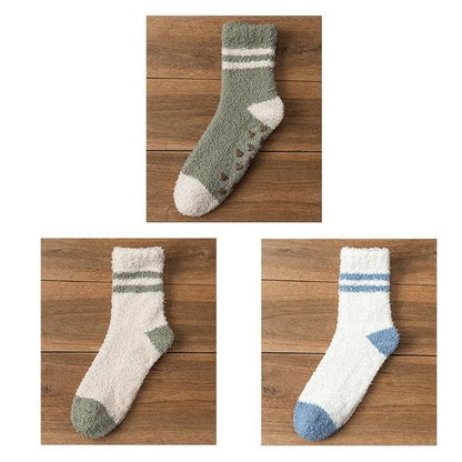 Striped Fleece Short Socks Set - Set of 3 Pairs - Green &