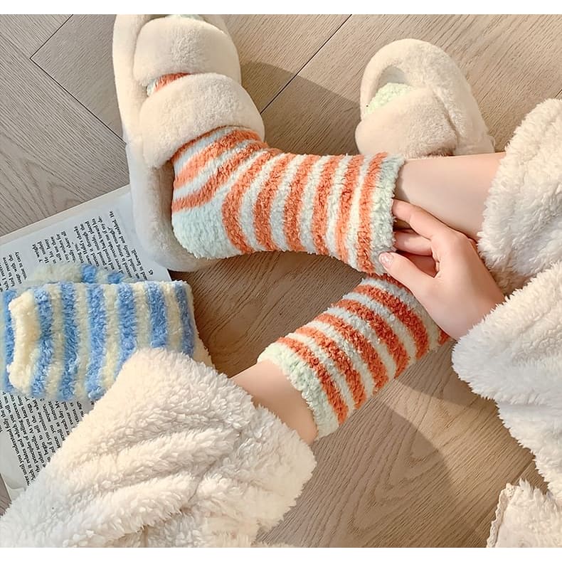 Striped Fleece Socks / Set