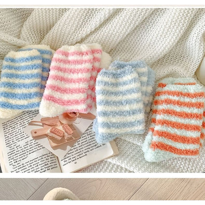 Striped Fleece Socks / Set