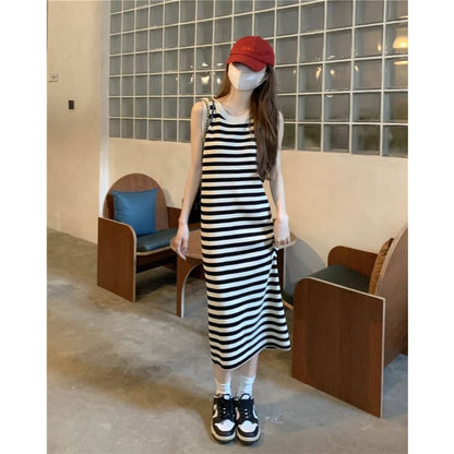 Striped Sleeveless Round Neck Bodycon Long Dress