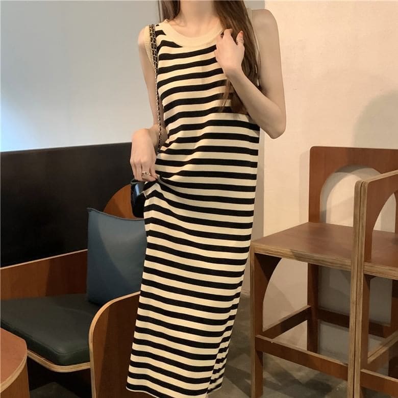 Striped Sleeveless Round Neck Bodycon Long Dress