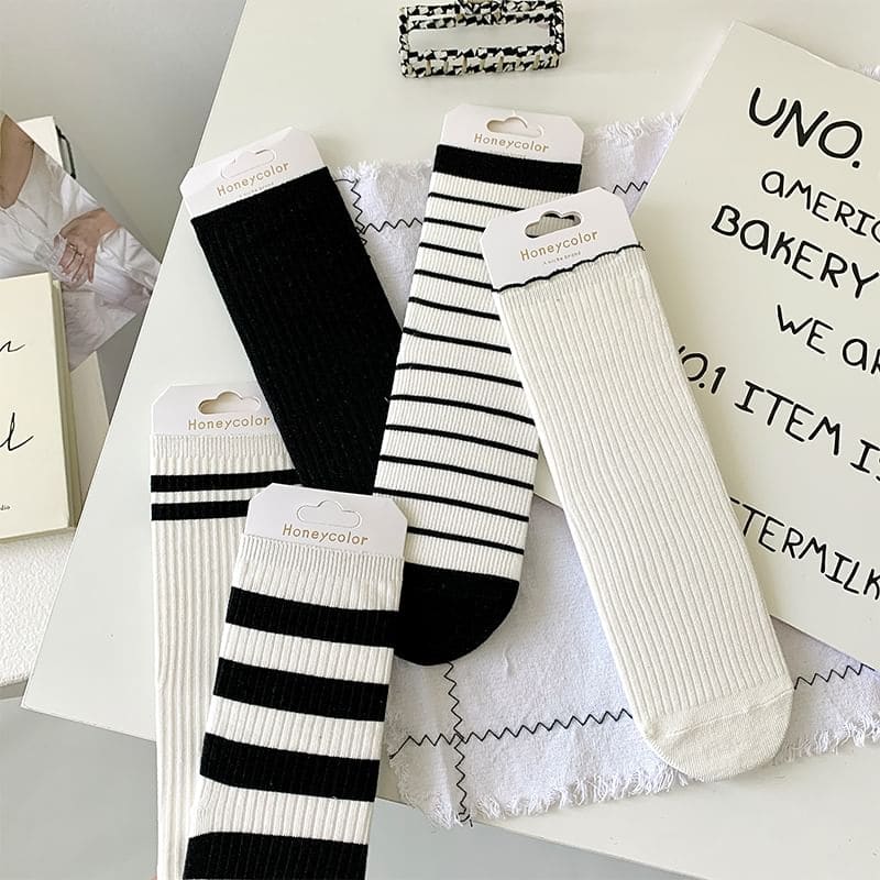 Striped Socks / Plain Socks / Contrast Trim Socks - Socks