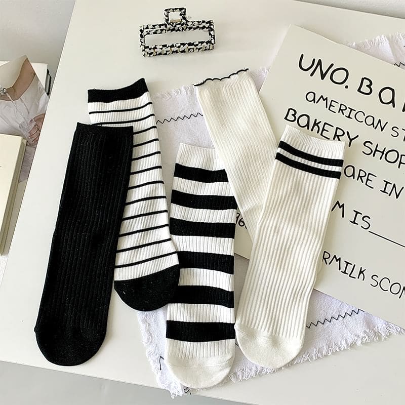 Striped Socks / Plain Socks / Contrast Trim Socks - Socks