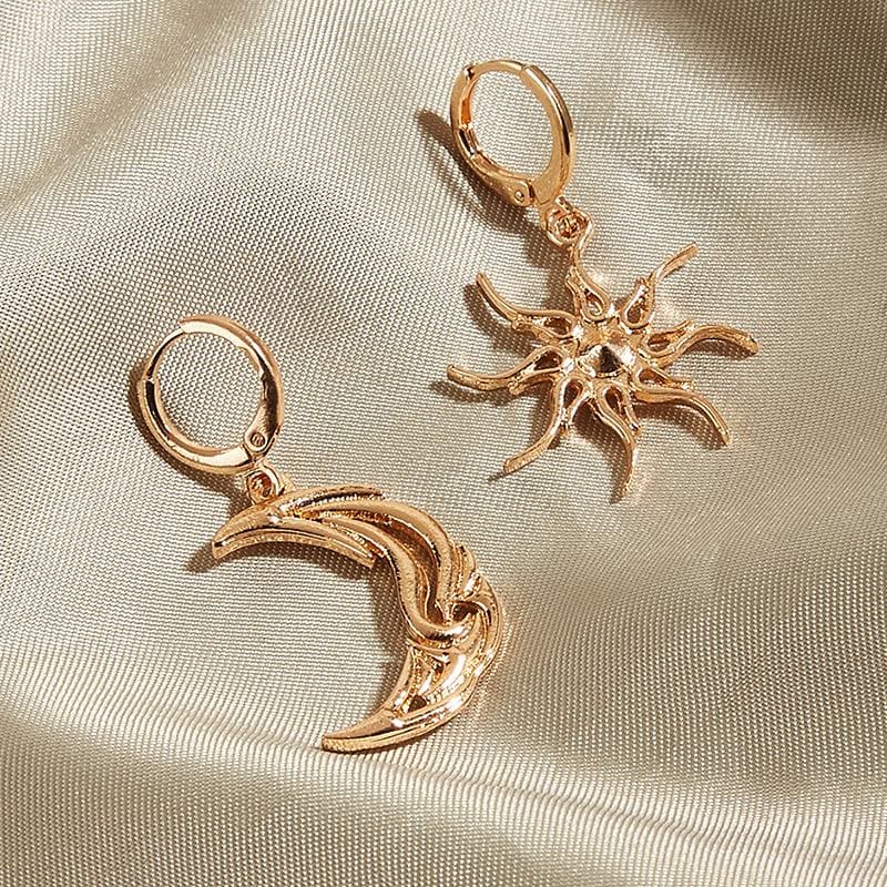 Sun and Moon Magic Earrings - Standart / Gold - earrings