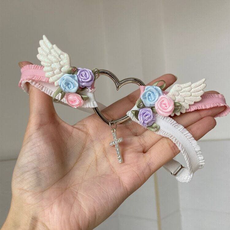 Sweet Floral Heart Wings Garter SpreePicky