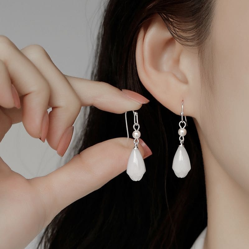 Tear Shape Drop Earring