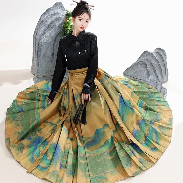 Tie Neck Hanfu Top / Mid Rise Print Maxi Skirt / Set