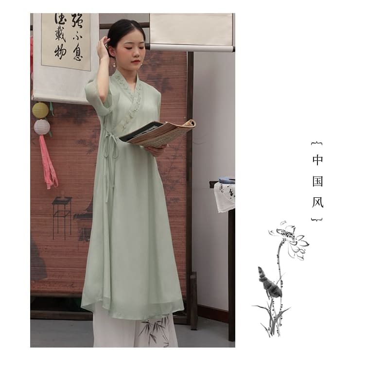 Traditional Chinese 3/4-Sleeve Midi A-Line Dress / Pants