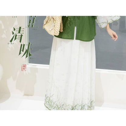 Traditional Chinese Set: 3/4-Sleeve Collared Embroidered