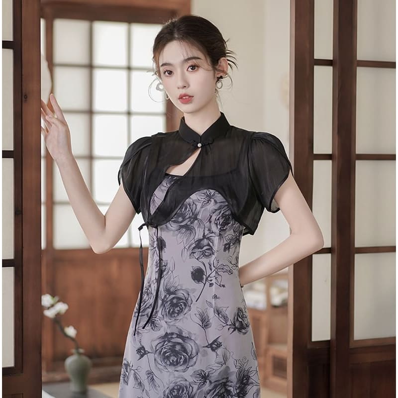 Traditional Chinese Set: Spaghetti Strap Scoop Neck Floral