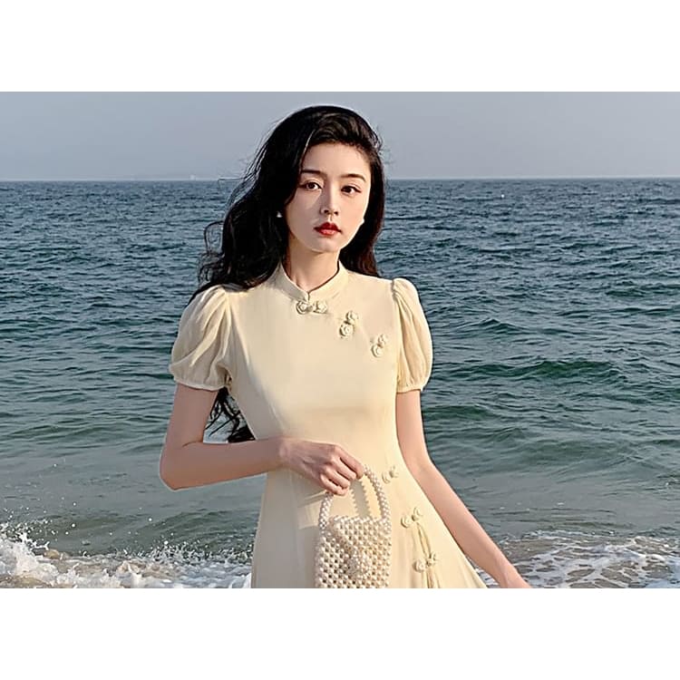 Traditional Chinese Short-Sleeve Stand Collar Lace Panel