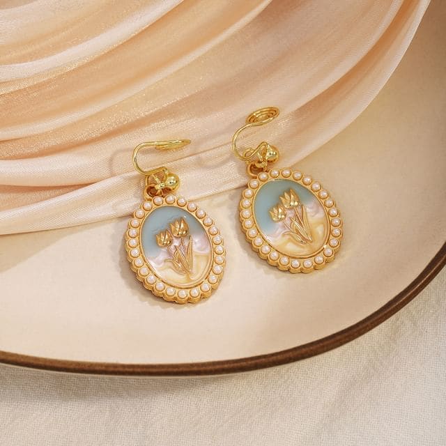 Tulip Faux Pearl Alloy Drop Earring - E6473 - 1 Pair - Gold