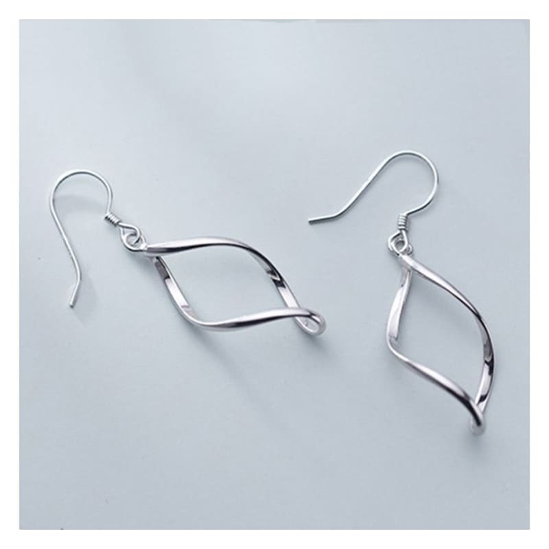 Twisted Drop Earring