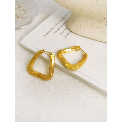 Twisted Geometric Alloy Hoop Earring