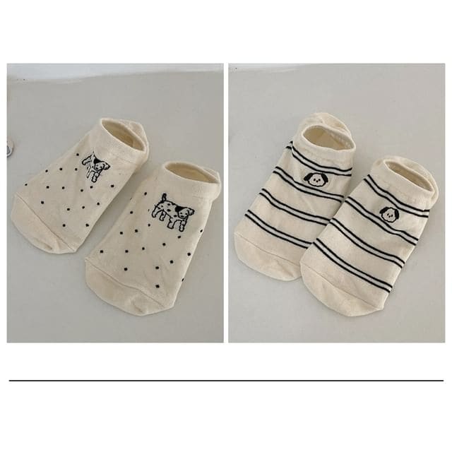 Two Tone Embroidered Low Cut Socks Set - Set of 2 Pairs