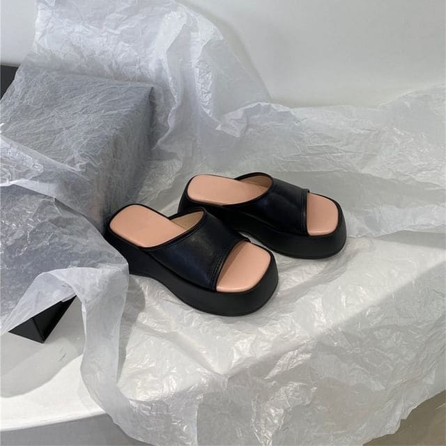 Two Tone Platform Slide Sandals - Black / 35