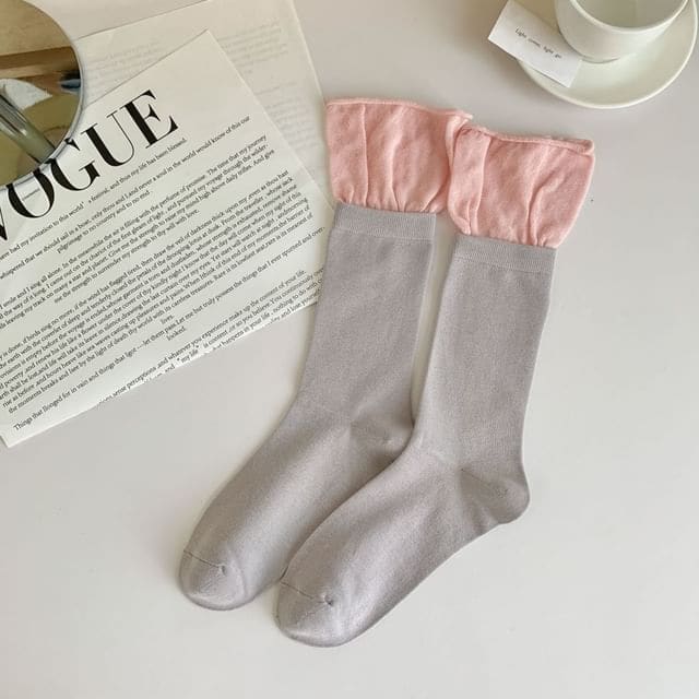 Two Tone Socks - Pink Trim - Gray / One Size